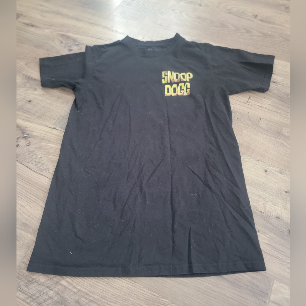 Joe Cool  Snoop Dogg T-Shirt Size Medium